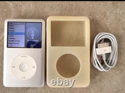 Apple iPod Classic 512 GB SSD MC293J/A 7th Generation New Battery