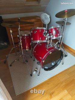 Complete acoustic drum set with stands, cymbals, and Remo Bravo II seat