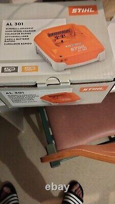 Stihl AL 301 Fast Charger for Stihl AP, AK, AR Batteries