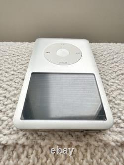 Apple iPod Classic 512 Go SSD MC293J/A la 7ème génération batterie neuve