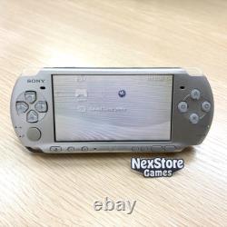 Console Sony PSP-3000 Select Color avec chargeur + batterie neuve + 3 jeux